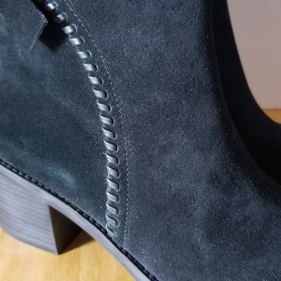 New UGG SUEDE Booties Boots - Picture 8 of 15